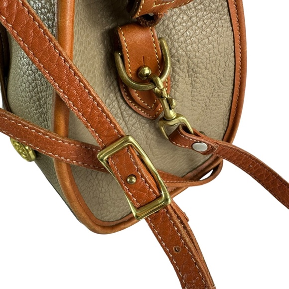 Genuine Dooney & Bourke Vintage Classic AWL Taupe Leather  Genuine Dooney & Bourke Vintage Classic AWL Taupe Leather Shoulder Satchel Bag